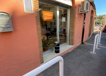 901b4307-aa92-4771-bb24-bd665f9f2e23.jpg - Locale Commerciale Via Francesco Breschi 28, Anzio - foto 2