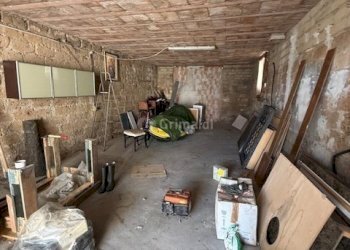 IMG_4389.jpg - Magazzino Viale Guglielmo Marconi 229, Anzio - foto 11