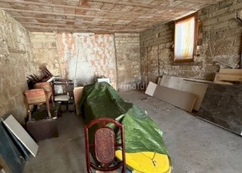 IMG_4390.jpg - Magazzino Viale Guglielmo Marconi 229, Anzio - foto 12