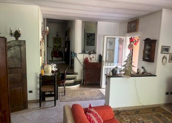 WhatsApp Image 2025-09-08 at 10.42.06.jpeg - Villa Via Salvatore Gatti 19, Castiglione Chiavarese - foto 23