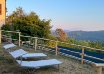 WhatsApp Image 2025-02-07 at 17.40.32.jpeg - Hotel - Accommodation facility Via Giacomo Leopardi 10, Carro - photo 5