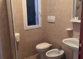 WhatsApp Image 2025-02-07 at 17.40.33 (4).jpeg - Hotel - Accommodation facility Via Giacomo Leopardi 10, Carro - photo 9