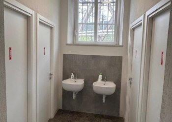 3. bagni.jpeg - Locale Commerciale Via Nazionale 187, Sestri Levante - foto 4