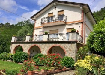 IMG-20200729-WA0002.jpg - Villa Varese Ligure - foto 1