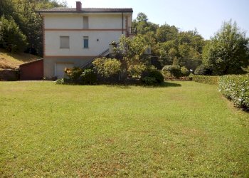 DSCN4215.JPG - Villa Varese Ligure - foto 3