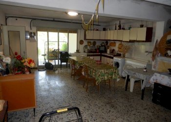 DSCN4225.JPG - Villa Varese Ligure - foto 8