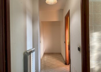 corridoio - Trilocale Via delle Pianazze 150, La Spezia - foto 6