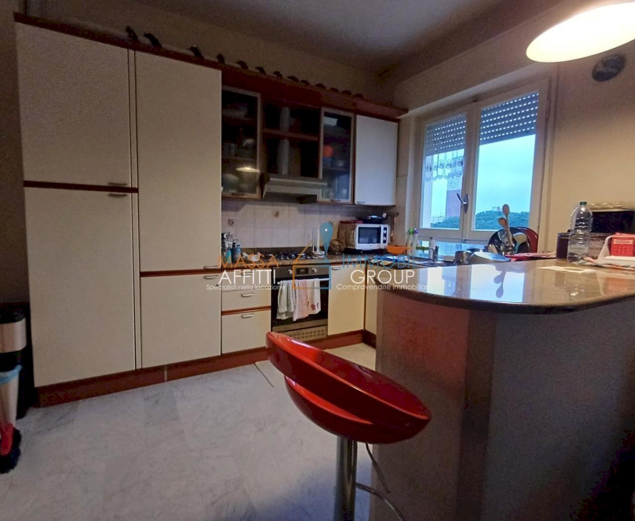 2.jpg - Quadrilocale Viale Eugenio Chiesa 15, Massa - foto 1