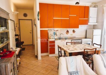 2.jpg - Appartamento Via Paolo Ferrari 18, Massa - foto 1