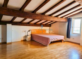 21.jpg - Appartamento Via Paolo Ferrari 18, Massa - foto 19