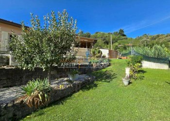 WhatsApp Image 2025-09-08 at 09.48.21.jpeg - Villa Via Villaggio Castagnara 269, Massa - foto 5