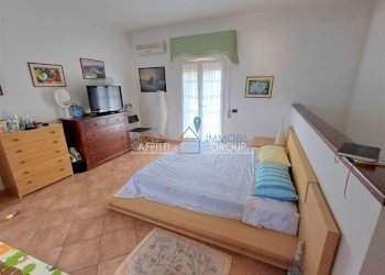 11.jpg - Villa a Schiera Via Fenice 70, Massa - foto 9