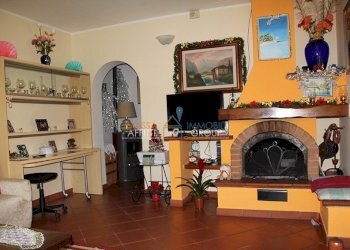 651a2059-f4ba-4cd1-8ae8-ed4ec808a5ab.JPG - Villa Via Romana 2, Pietrasanta - foto 12
