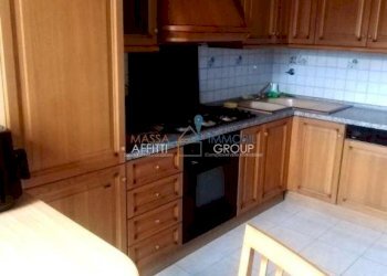 4.jpg - Appartamento Via Poggioletto 21, Massa - foto 2