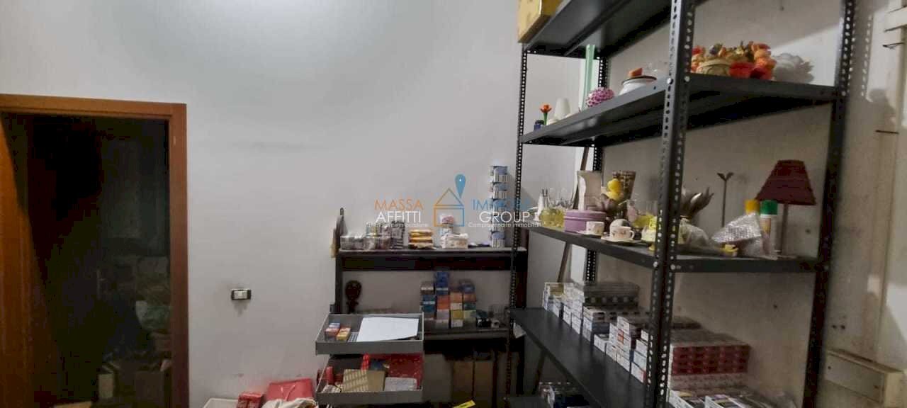 2.jpg - Tobacco shop Via XXIV Maggio 3, Carrara - photo 3