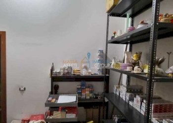 2.jpg - Tabaccheria Via XXIV Maggio 3, Carrara - foto 3