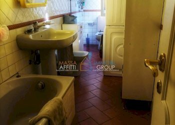 1045623-xawhk65a.jpg - Appartamento Via Armando Angelini 35, Massa - foto 11