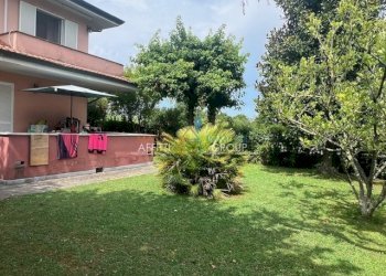 IMG_2048.jpg - Casa indipendente Via Pontremoli 7, Massa - foto 4