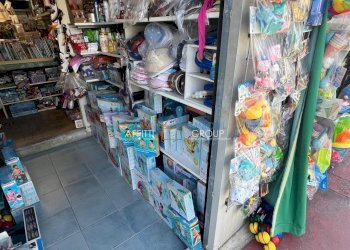 WhatsApp Image 2025-07-17 at 11.29.20 (4).jpeg - Edicole - Edicole con Chiosco Forte dei Marmi - foto 5