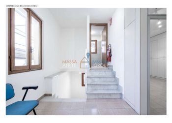 Cavour00021.jpg - Stabile - Palazzo Via Cairoli 30, Massa - foto 12