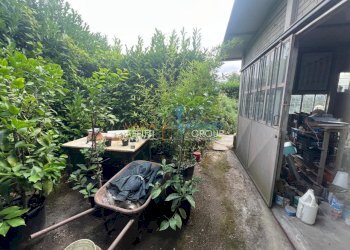 WhatsApp Image 2025-07-08 at 15.39.05 (1).jpeg - Locale Commerciale Via Torretta 37, Pietrasanta - foto 2