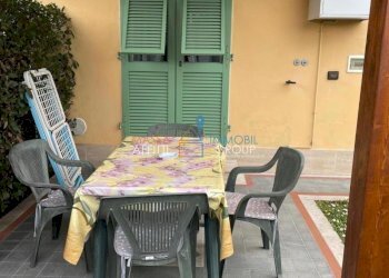 1043030_dy27z1.jpg - Porzione di casa Via Flli Cervi 106, Forte dei Marmi - foto 2