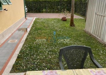 1043030_ex2u35ikv.jpg - Porzione di casa Via Flli Cervi 106, Forte dei Marmi - foto 6