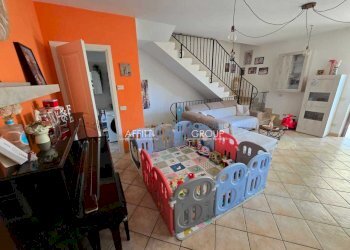 WhatsApp Image 2025-07-01 at 17.19.22 (5).jpeg - Terratetto - Terracielo Via San Pio X 6, Massa - foto 4