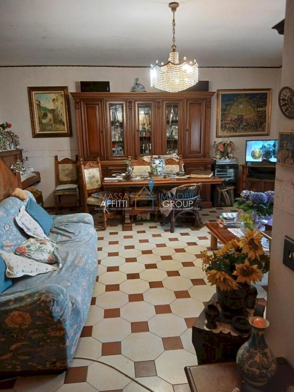 2.jpg - Four-room apartment Via San Remigio di Sopra 6, Massa - photo 1