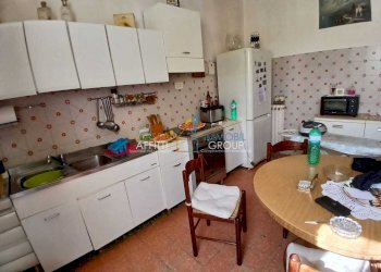 WhatsApp Image 2025-06-06 at 17.50.59 (1).jpeg - Porzione di casa Via Tinelli 55, Massa - foto 3