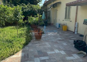 WhatsApp Image 2025-06-18 at 14.39.18 (3).jpeg - Trilocale Via Capitano Michele Fiorillo 15A, Carrara - foto 3