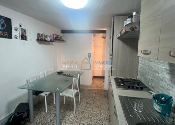 IMG_1702.jpg - Porzione di casa Via Capaccola 3, Massa - foto 6