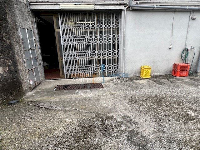 IMG_1395.jpg - Laboratorio Via del Papino 15, Massa - foto 3