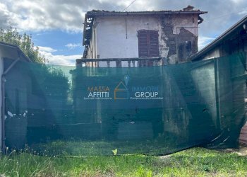 WhatsApp Image 2025-04-24 at 11.56.59 (1).jpeg - Terratetto - Terracielo Via Rinchiostra 84, Massa - foto 3