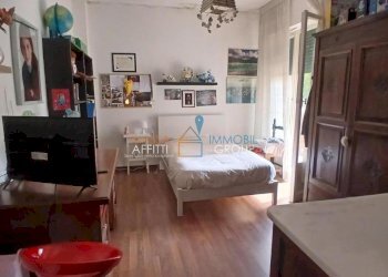 12.jpg - Quadrilocale Viale Eugenio Chiesa 21, Massa - foto 11