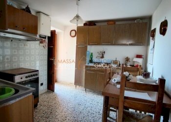 8.jpg - Terratetto - Terracielo Vicolo Castellaro 4, Massa - foto 2