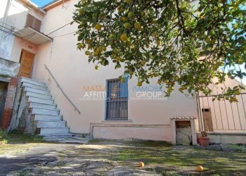 1.jpg - Terratetto - Terracielo Vicolo Castellaro 4, Massa - foto 10