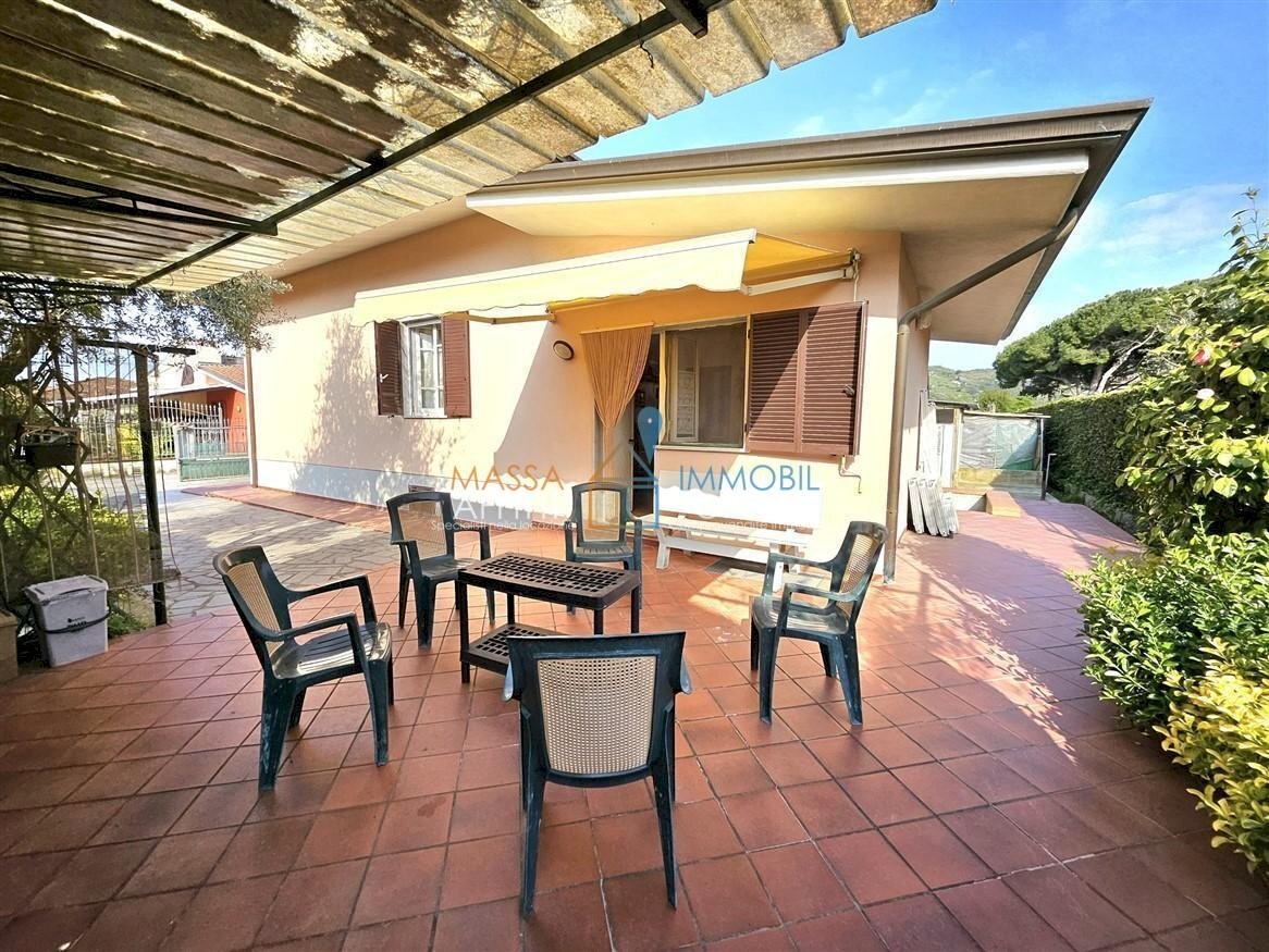 18.jpg - Portion of a house Via Pratta 6, Massa - photo 1