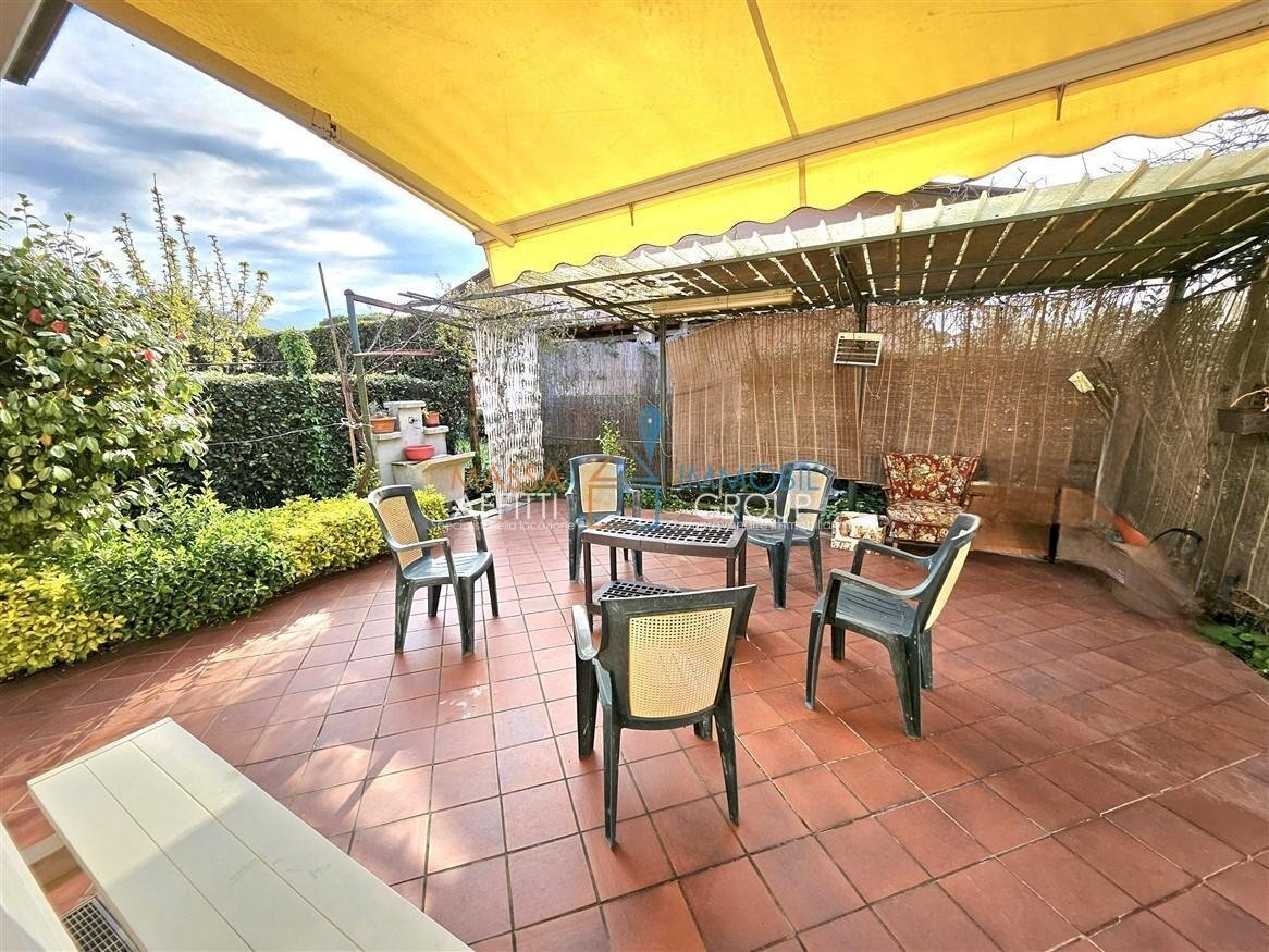 1.jpg - Portion of a house Via Pratta 6, Massa - photo 2