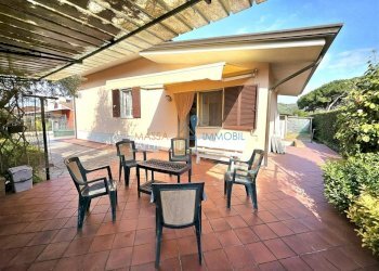 18.jpg - Porzione di casa Via Pratta 6, Massa - foto 1