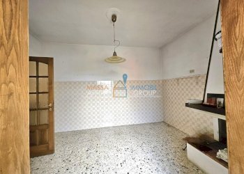 8.jpg - Porzione di casa Via Pratta 6, Massa - foto 11