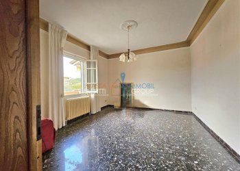 2.jpg - Porzione di casa Via Pratta 6, Massa - foto 21