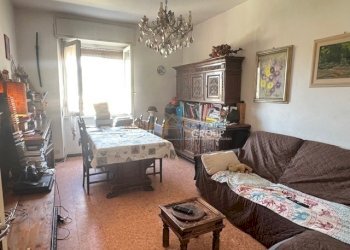 IMG_0346.jpg - Quadrilocale Via G. B. Giorgini 3, Massa - foto 1