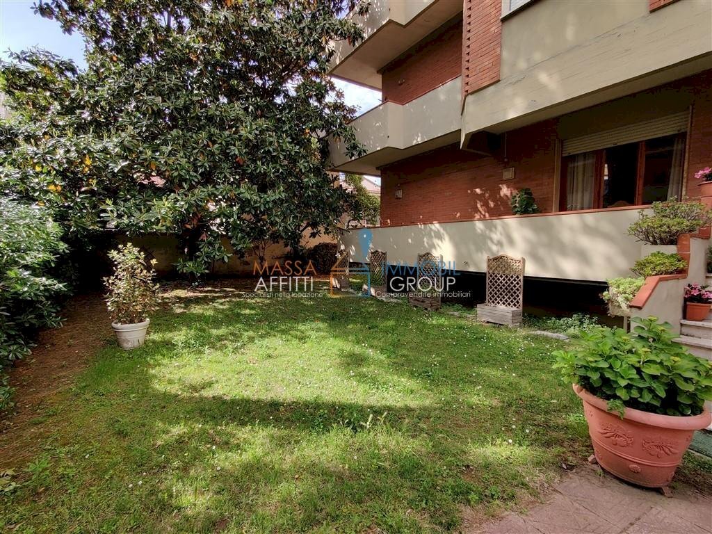 972044-gufg34zva.jpg - Apartment Via Ferdinando Rossi 12, Massa - photo 3