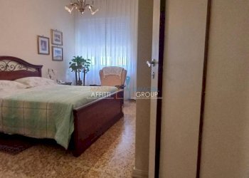 8.jpg - Quadrilocale Viale Eugenio Chiesa 15, Massa - foto 11