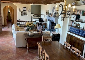 IMG_3675.JPG - Villa Via San Lorenzo 70, Massa - foto 4