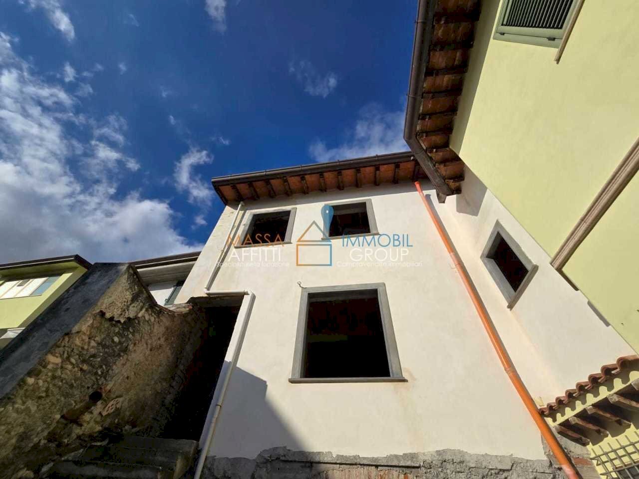 WhatsApp Image 2025-03-17 at 17.37.58 (1).jpeg - Townhouse Via Castagnola di Sopra 36, Massa - photo 2
