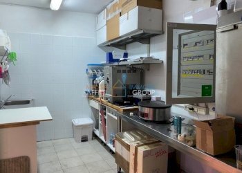 gel 3.jpg - Commercial Premises Via Don Minzoni 1a, Carrara - photo 2