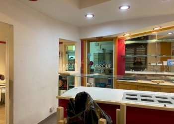 gel 2.jpg - Commercial Premises Via Don Minzoni 1a, Carrara - photo 3