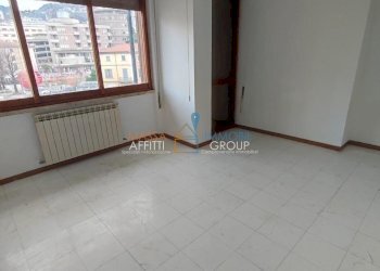 9.jpg - Appartamento Via Democrazia 379, Massa - foto 3